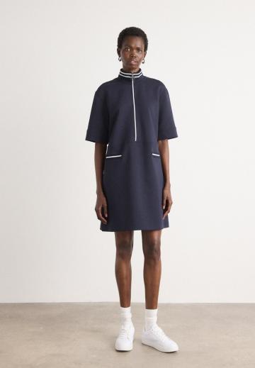 Короткое платье