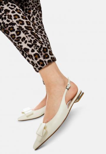 Узкие брюки