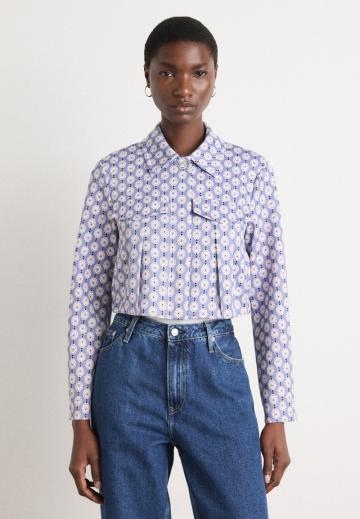 Короткая куртка