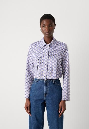 Короткая куртка