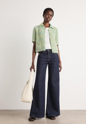 Вязаная кофта