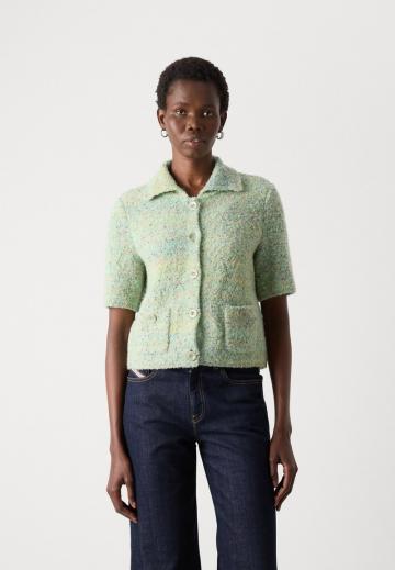 Вязаная кофта