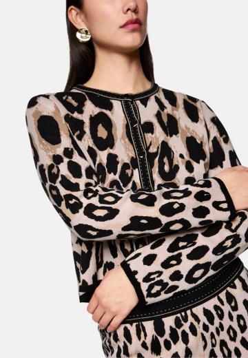 Вязаная кофта