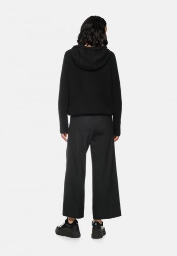 Пуловер с капюшоном