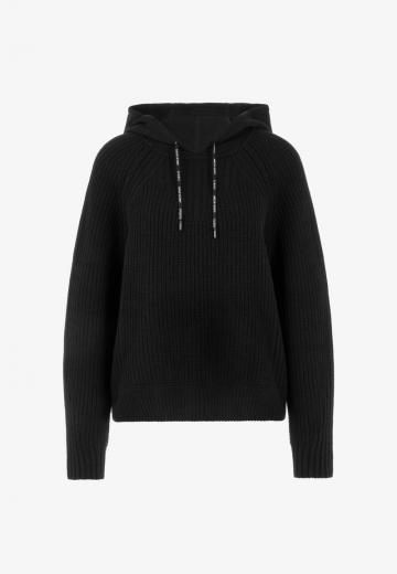 Пуловер с капюшоном