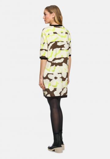 Вязаное платье