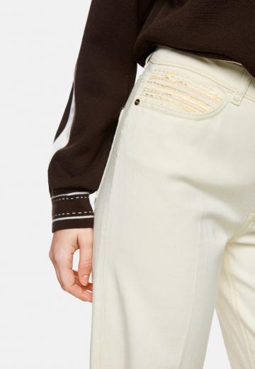 Прямые джинсы