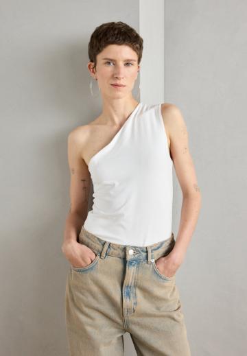 Топ на одно плечо