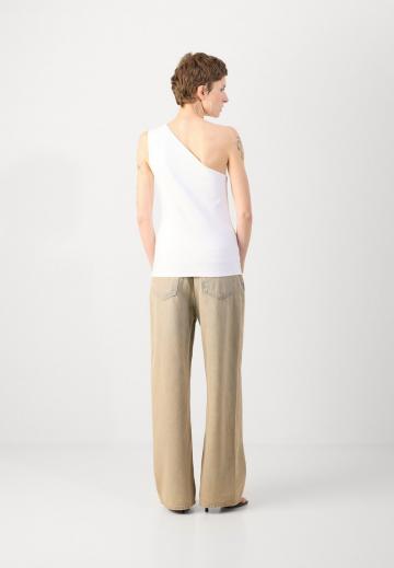 Топ на одно плечо