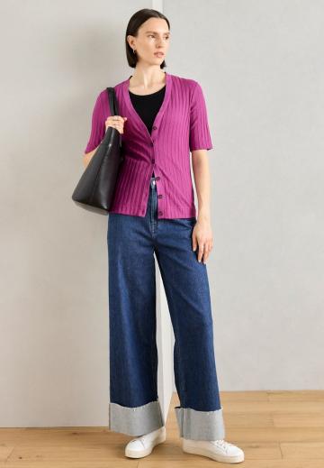 Вязаная кофта