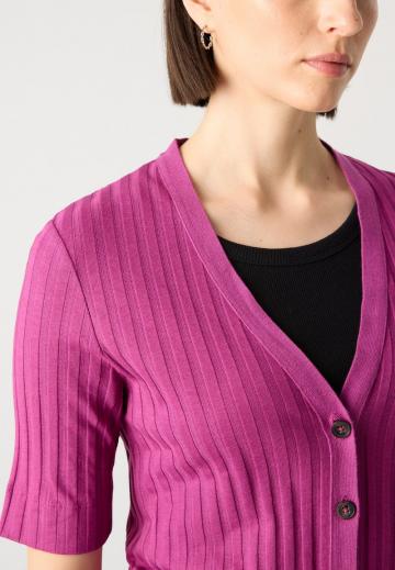 Вязаная кофта