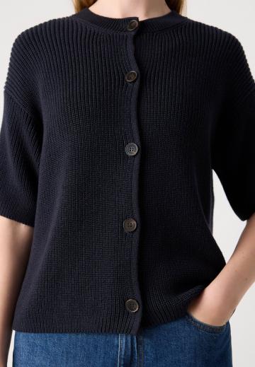 Вязаная кофта