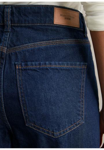 Свободные джинсы