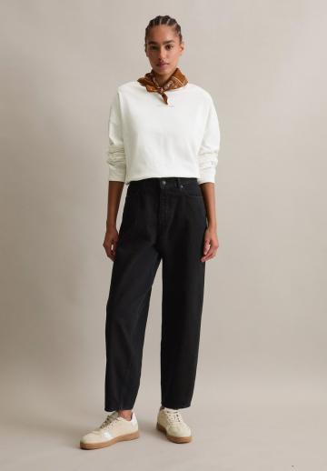 Прямые джинсы