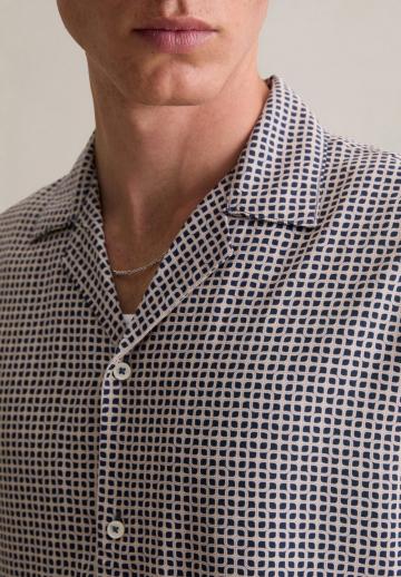 Рубашка с коротким рукавом