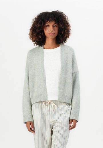 Вязаная кофта