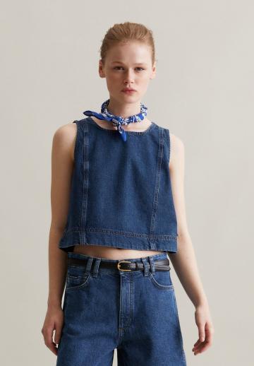 Джинсовая жилетка