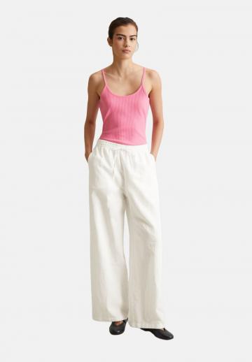 Топ на бретельках