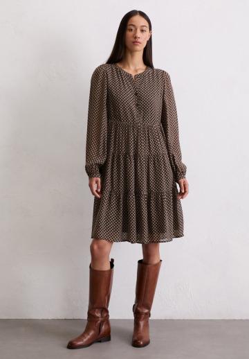 Короткое платье