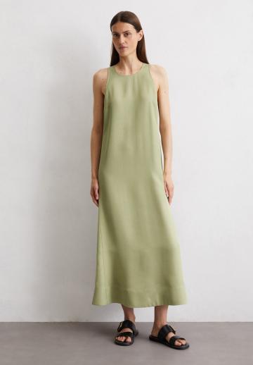 Длинное платье