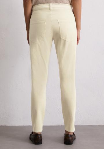 Короткие джинсы