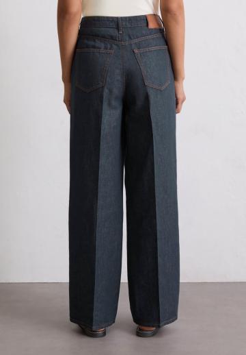 Свободные джинсы