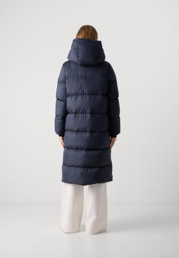 Пуховое пальто