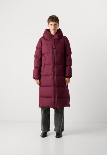 Пуховое пальто