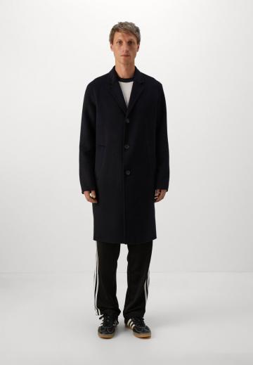 Шерстяное пальто