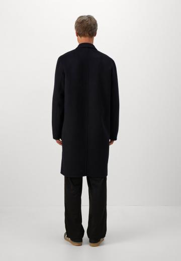 Шерстяное пальто