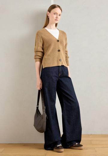 Вязаная кофта