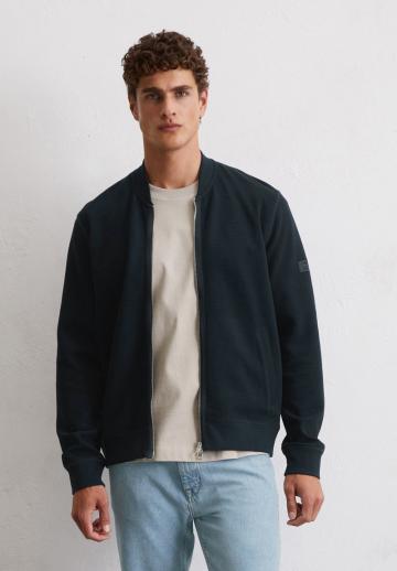 Куртка бомбер