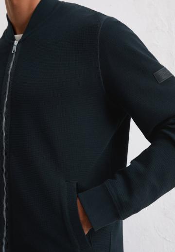 Куртка бомбер