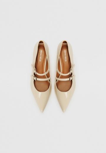 Туфли с ремешком