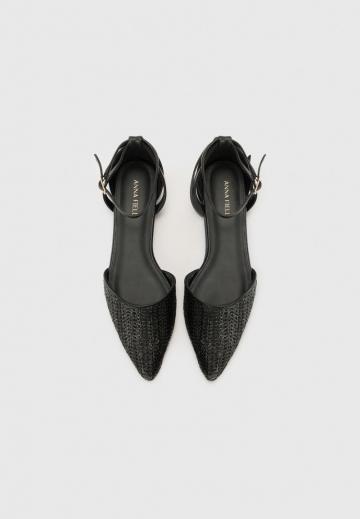 Туфли с ремешком