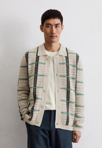 Вязаная кофта