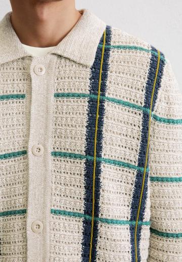 Вязаная кофта