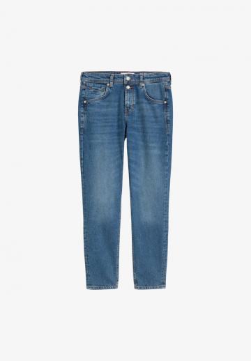 Короткие джинсы