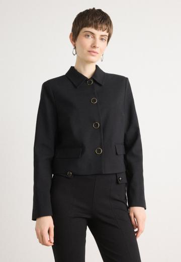 Короткая куртка