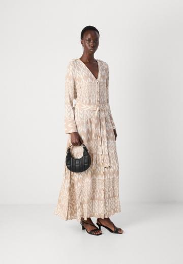 Платье макси