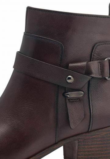 Ковбойские сапоги