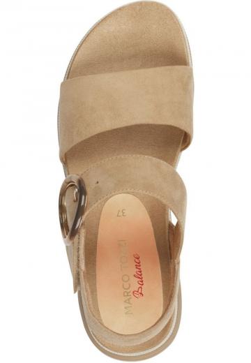 Босоножки на платформе