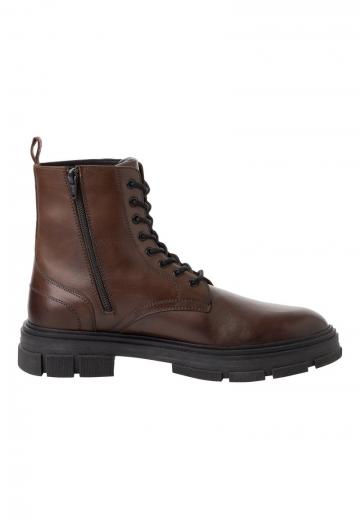 Ботинки на шнуровке