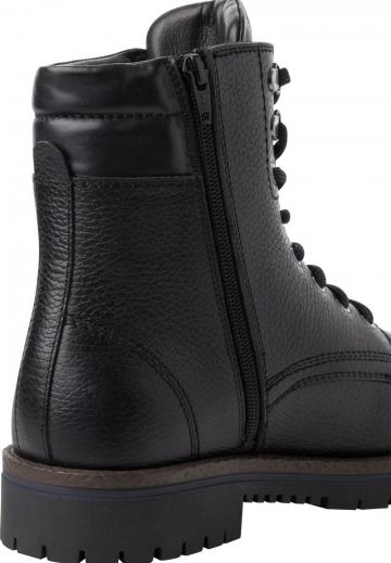 Зимние ботинки