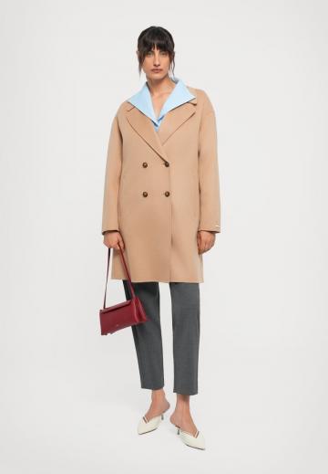 Шерстяное пальто