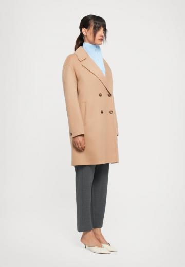 Шерстяное пальто