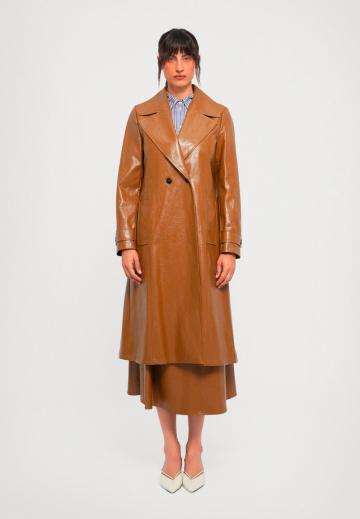 Пальто из искусственной кожи