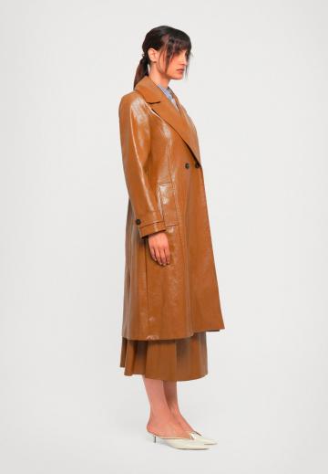 Пальто из искусственной кожи