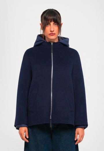 Шерстяное пальто