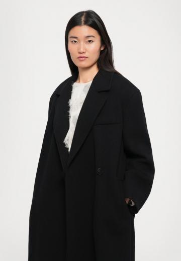 Шерстяное пальто